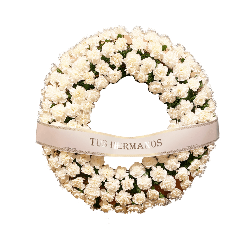Corona de flores con claveles blancos